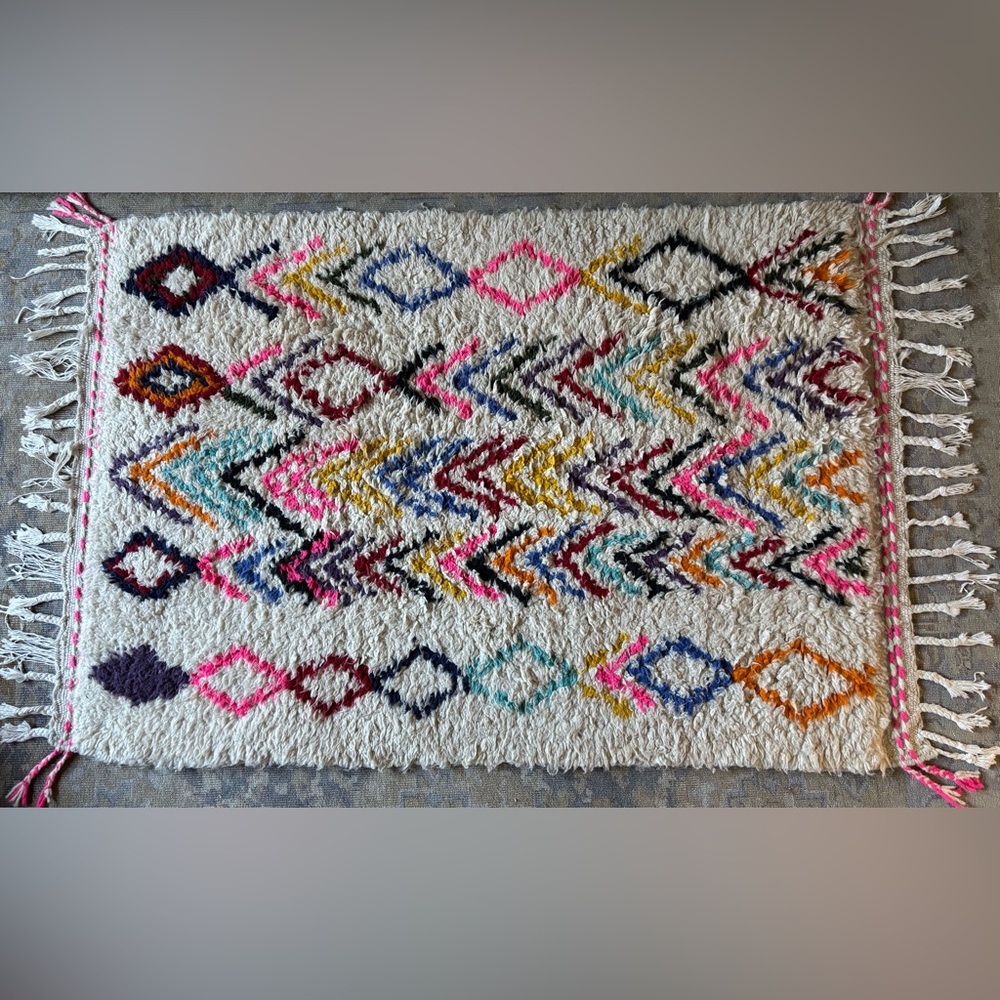 Gorgeous Moroccan Azilal Rug - 3x5